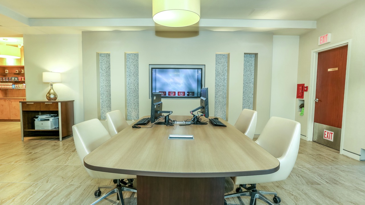 Photo of Livingroom in Northeast Virginia Beach