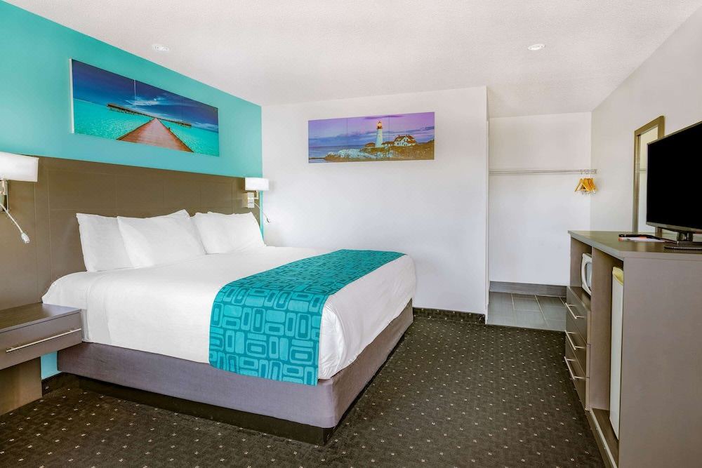 Photo of Bedroom in Gananoque