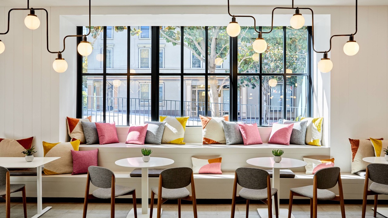 Photo of Livingroom in Downtown San Francisco