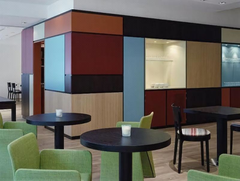 Photo of Livingroom in Vorstadte