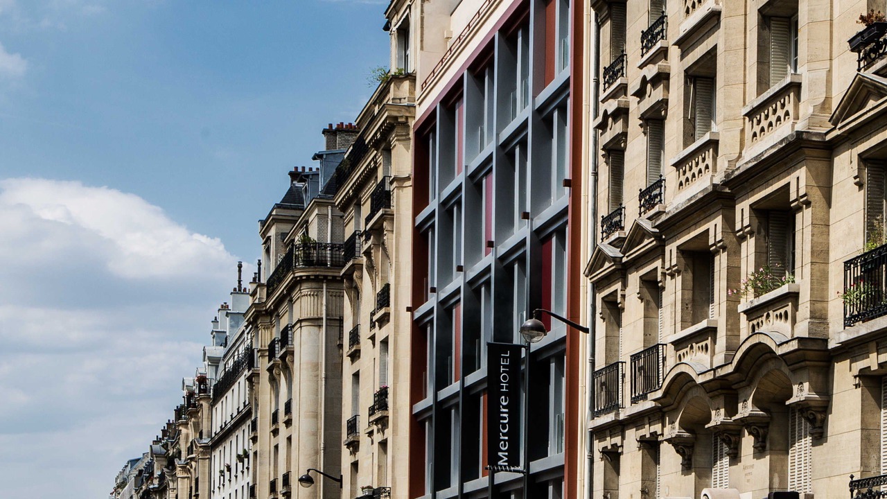 Photo of Buildings in 17th Arrondissement