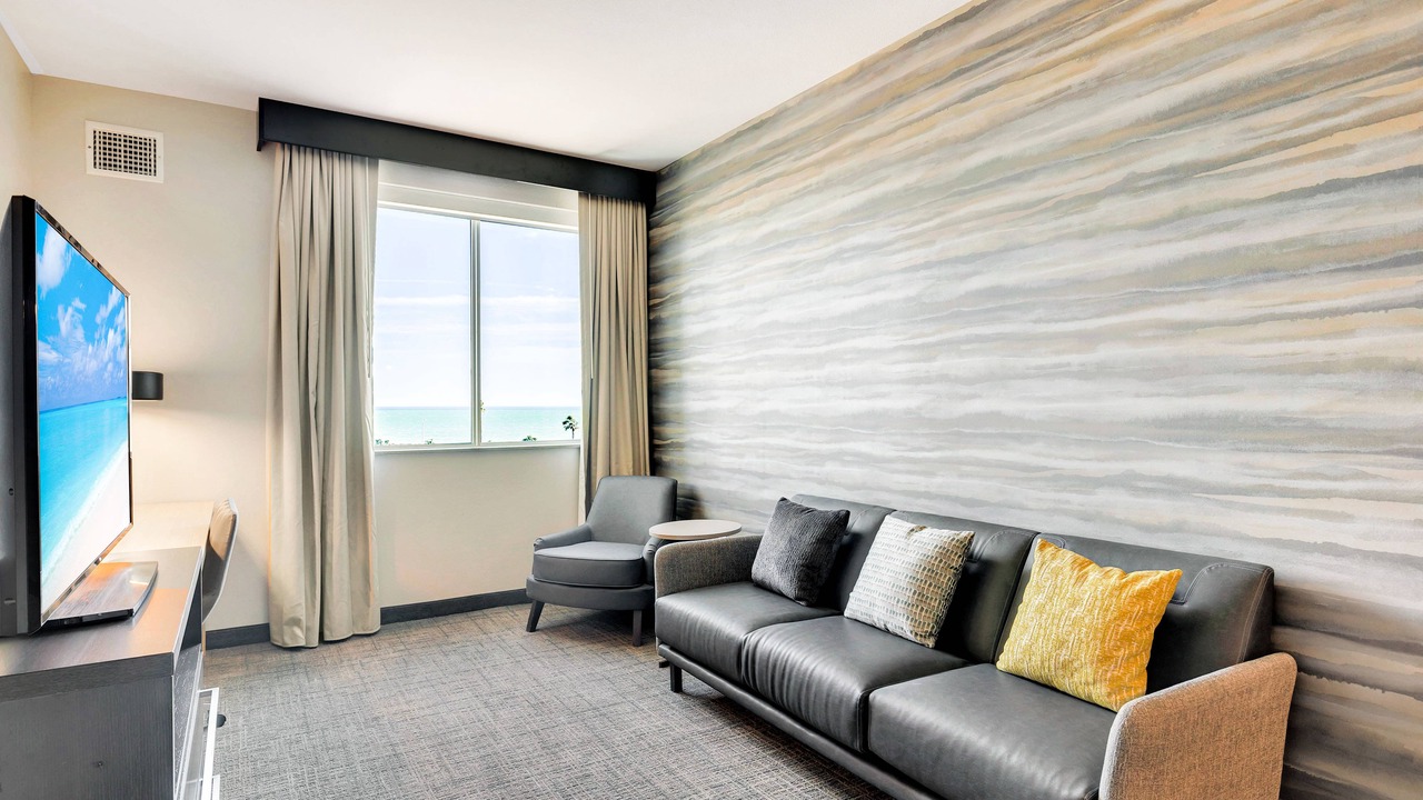 Photo of Livingroom in Central City