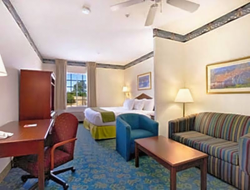 Photo of Livingroom in Williams