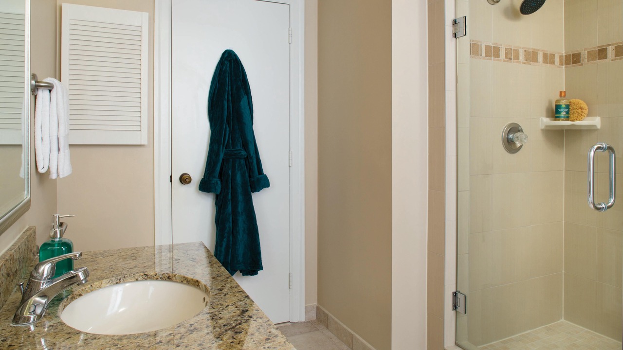 Photo of Bathroom in Harbour Town