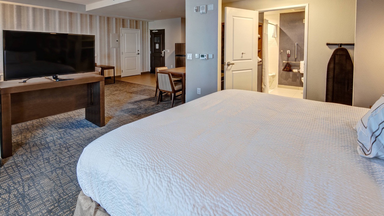 Photo of Bedroom in Green Hills