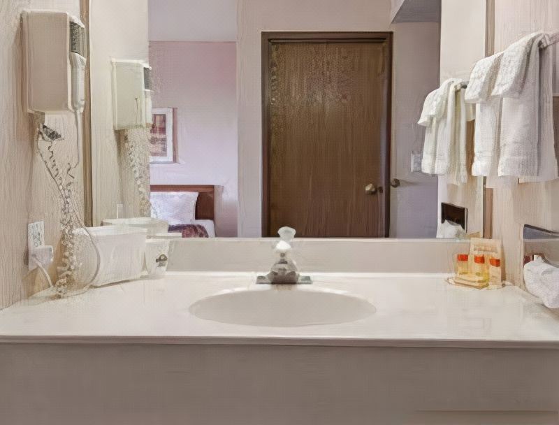 Photo of Bathroom in Boonville
