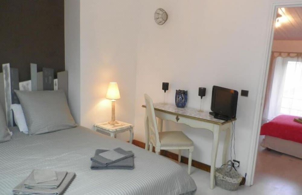 Photo of Bedroom in Le Cellier