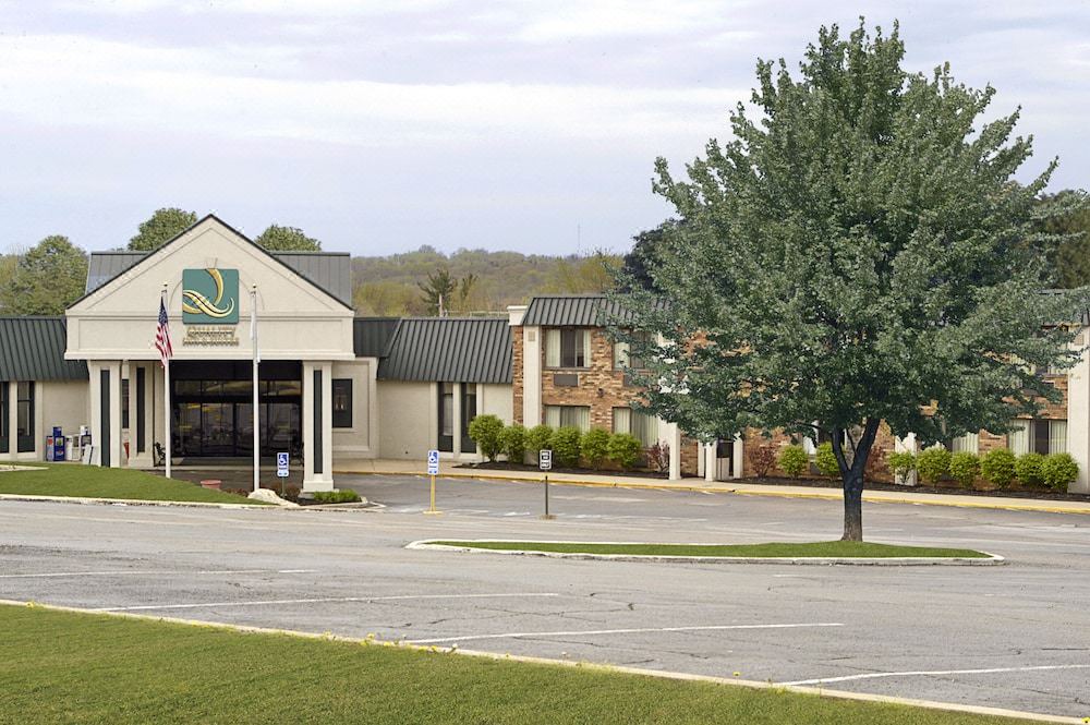 Photo of Buildings in Richfield