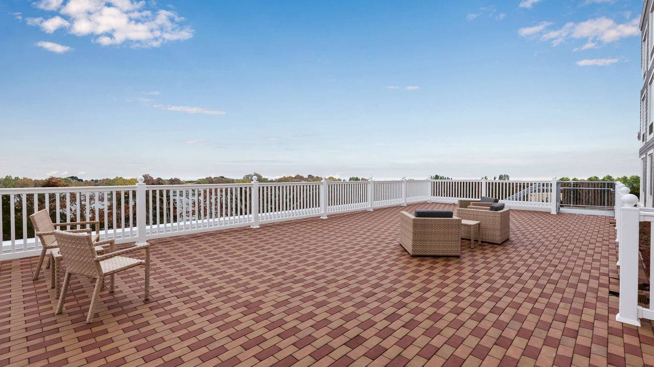 Photo of Patio Balcony in Buzzards Bay