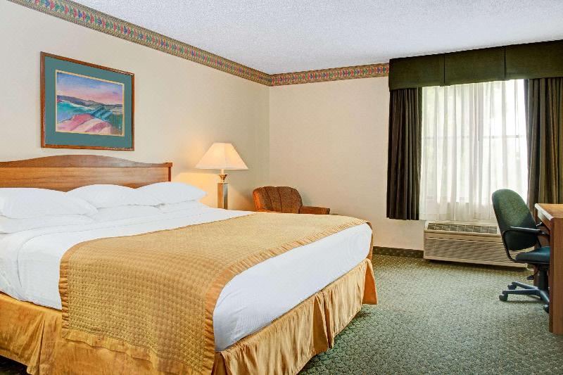 Photo of Bedroom in Conroe