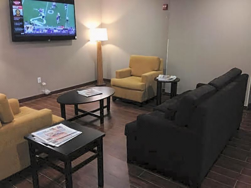 Photo of Livingroom in Borough Park