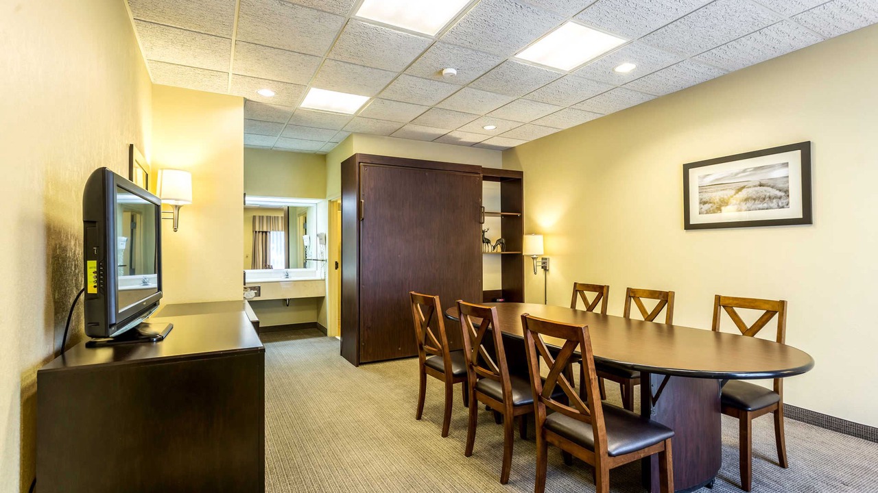 Photo of Livingroom in Union City