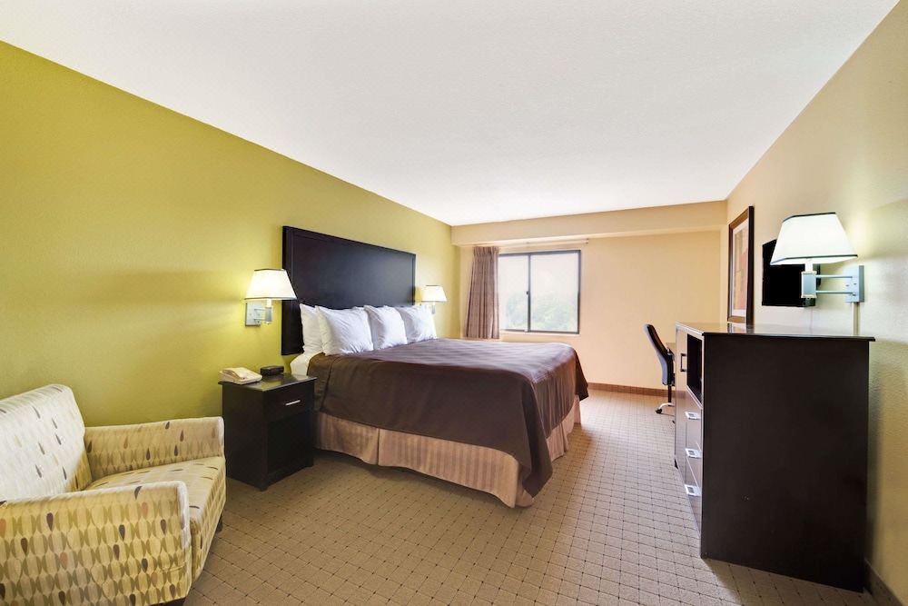 Photo of Bedroom in DeSoto