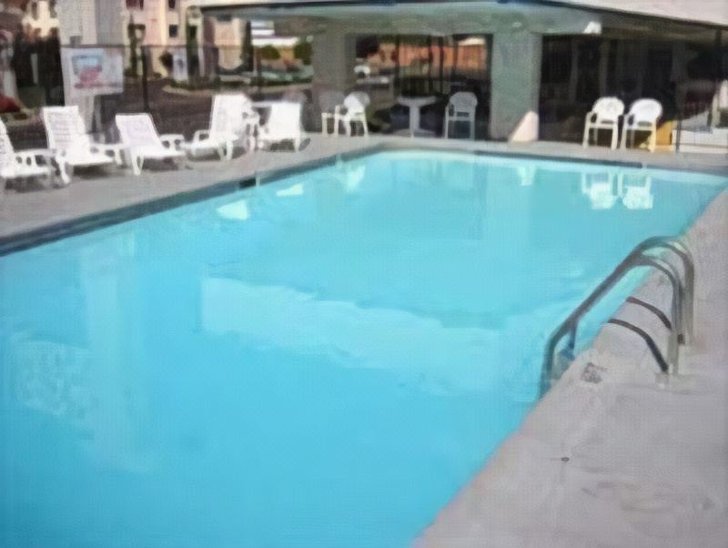 Photo of Outdoor in Page
