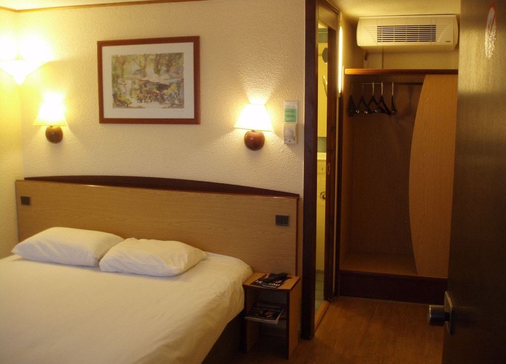 Photo of Bedroom in Avermes