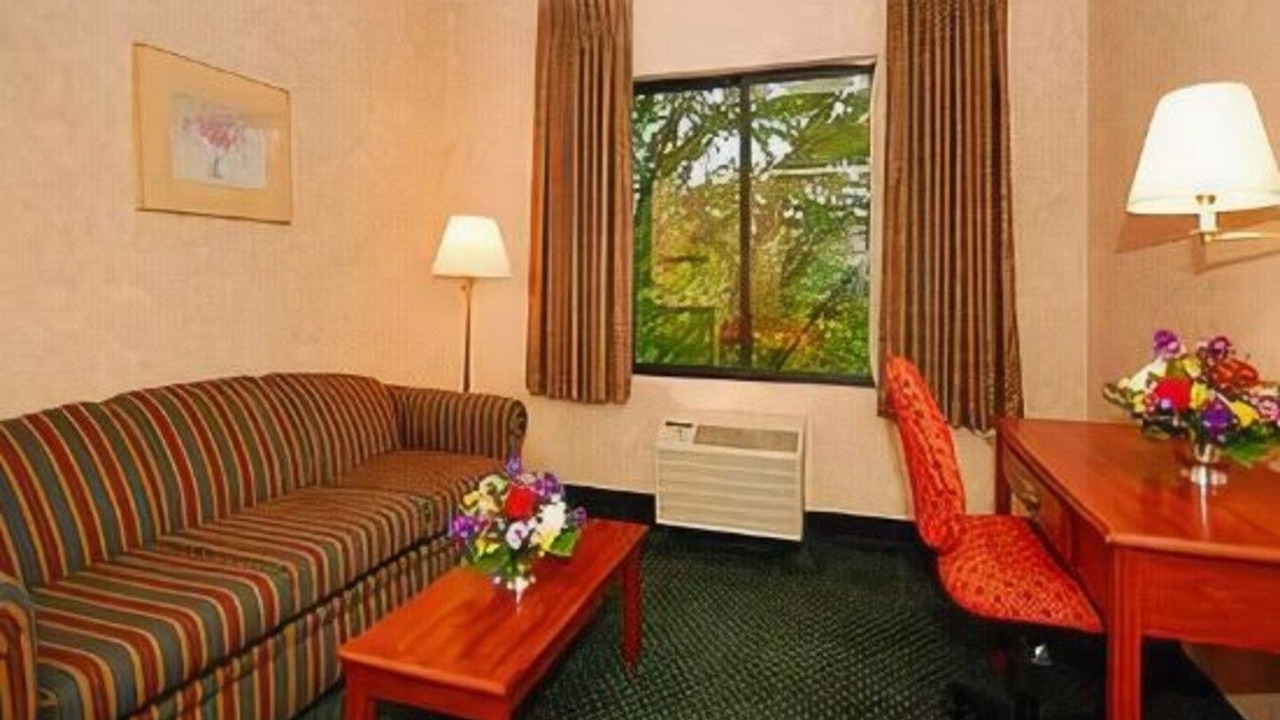 Photo of Livingroom in Ward Hill