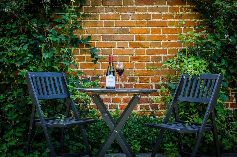 Photo of Others in Ramsden Heath