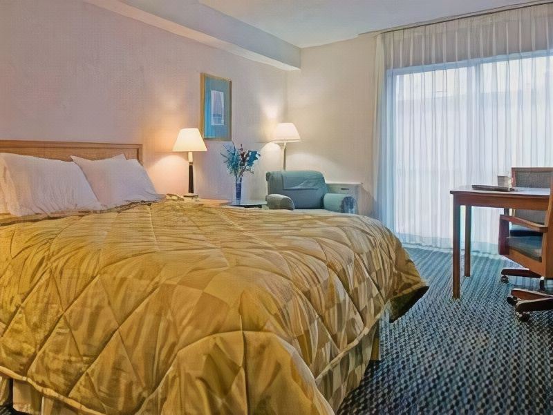 Photo of Bedroom in Chatham-Kent