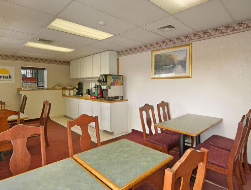Photo of Livingroom in Cranston