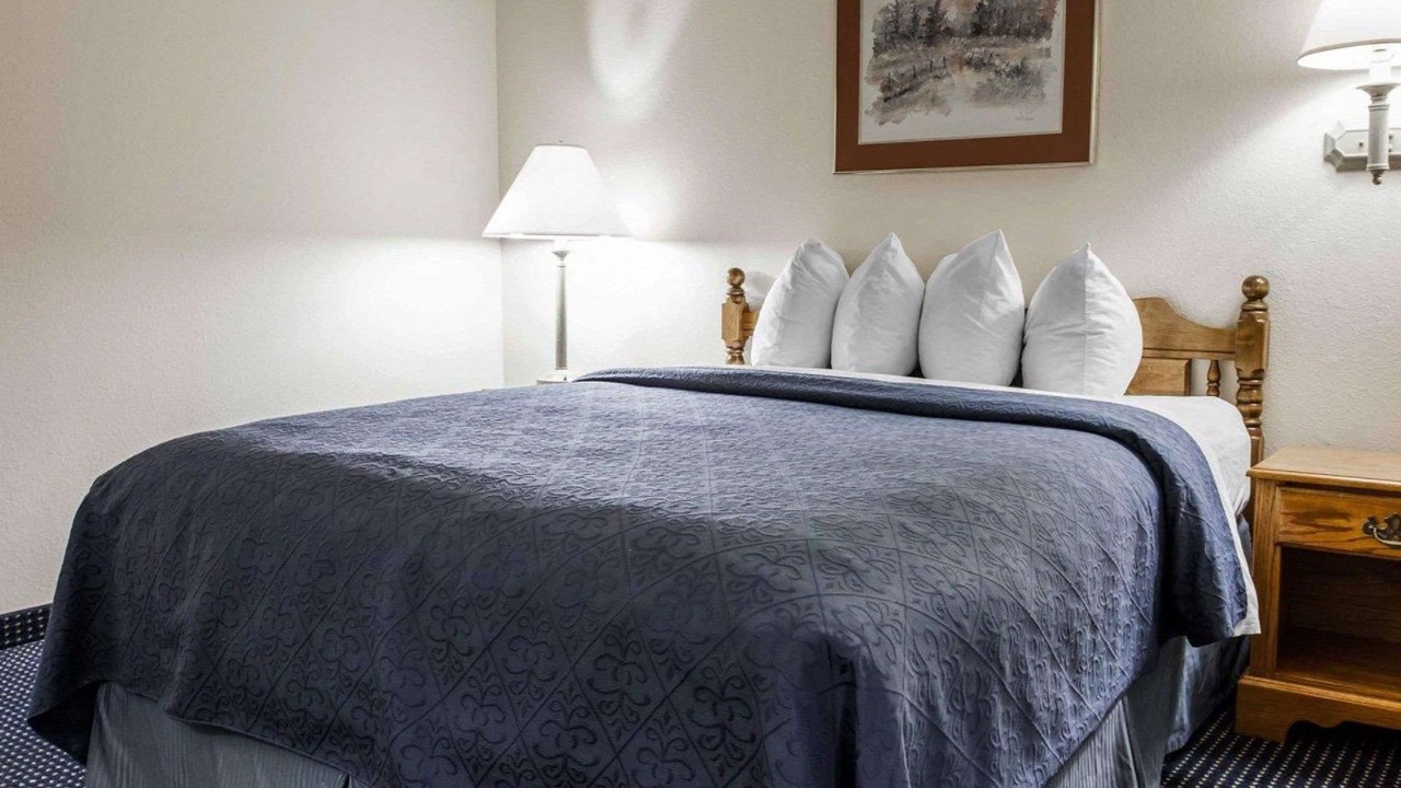 Photo of Bedroom in Goldendale