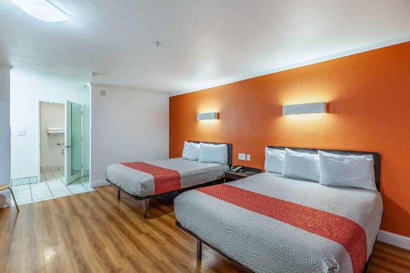 Photo of Bedroom in Lodi