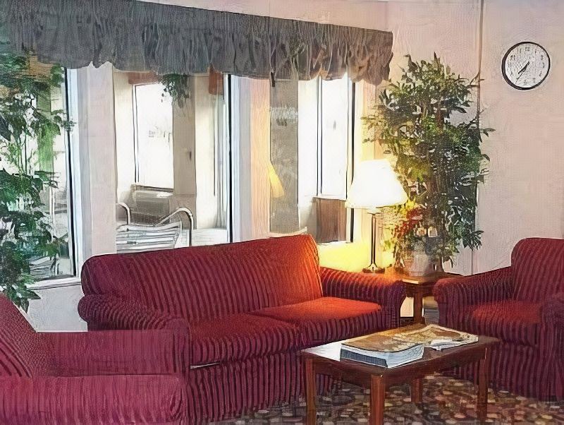Photo of Livingroom in DeWitt