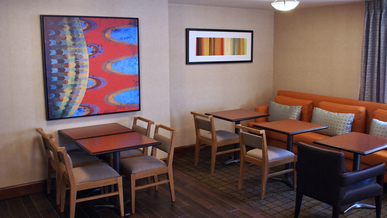 Photo of Livingroom in Addison