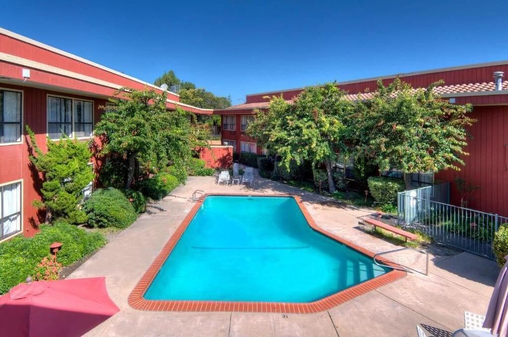 Photo of Outdoor in North Whisman