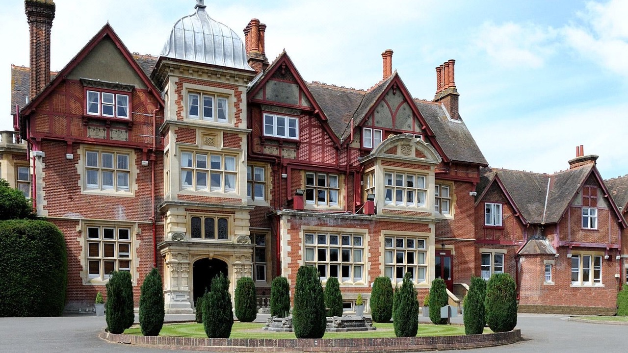 Photo of Buildings in Tring