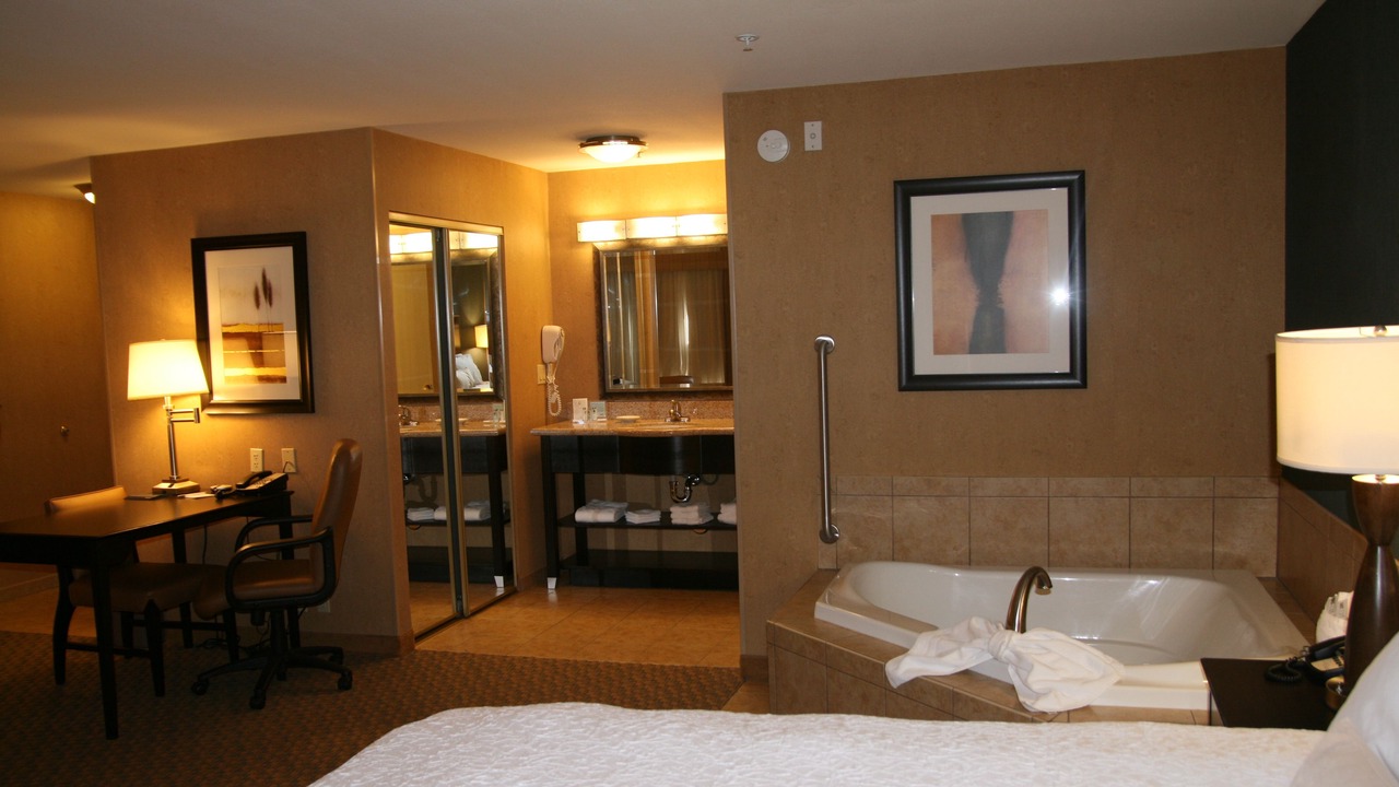 Photo of Bedroom in Barstow