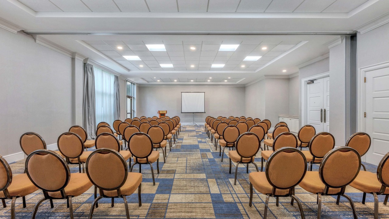 Photo of Livingroom in Tarrytown