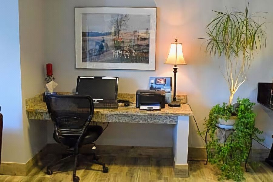 Photo of Livingroom in Auburn