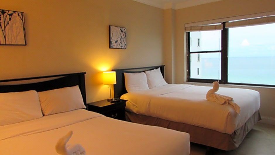 Photo of Bedroom in Mid Beach