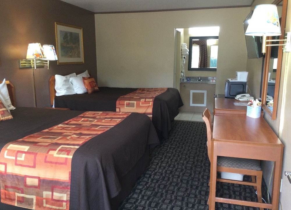 Photo of Others in Mansfield