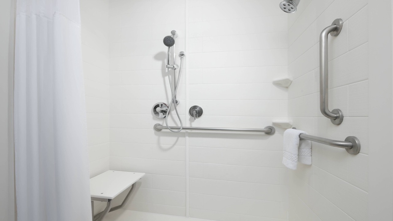 Photo of Bathroom in Forest Crest