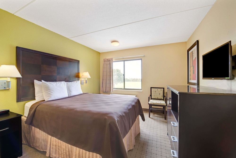 Photo of Bedroom in DeSoto