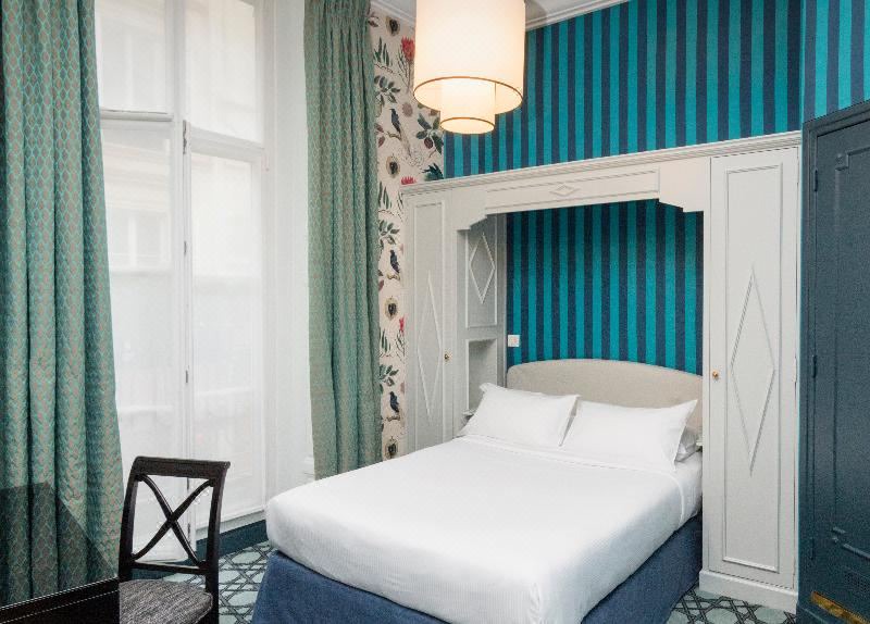 Photo of Bedroom in Saint-Thomas-d'Aquin