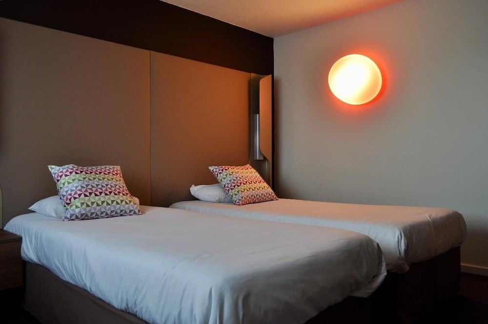 Photo of Bedroom in Balaruc-le-Vieux