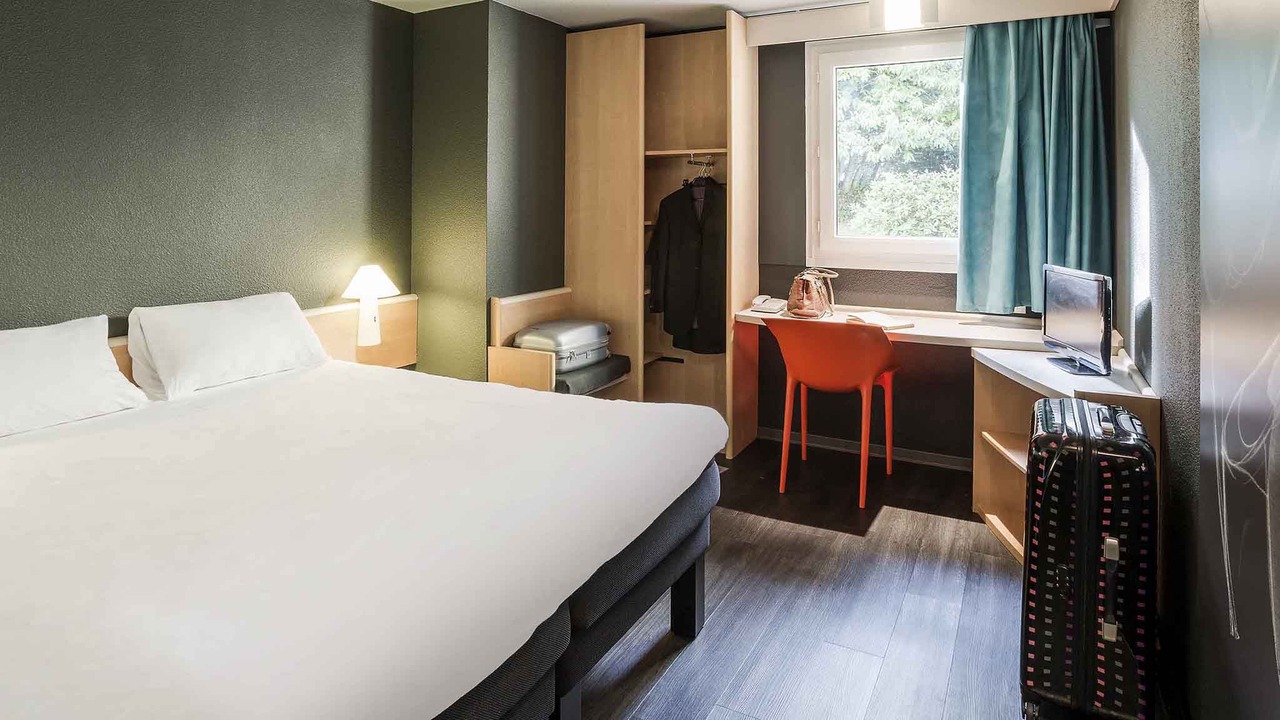 Photo of Bedroom in Cesson-Sevigne