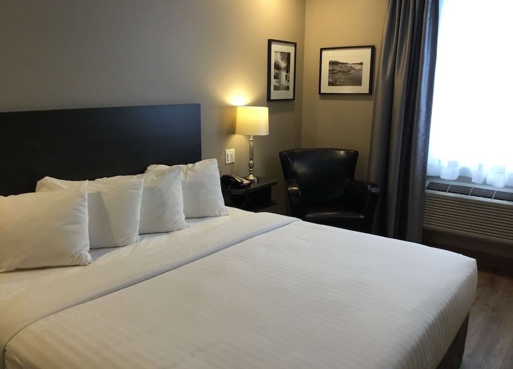 Photo of Bedroom in Hearst