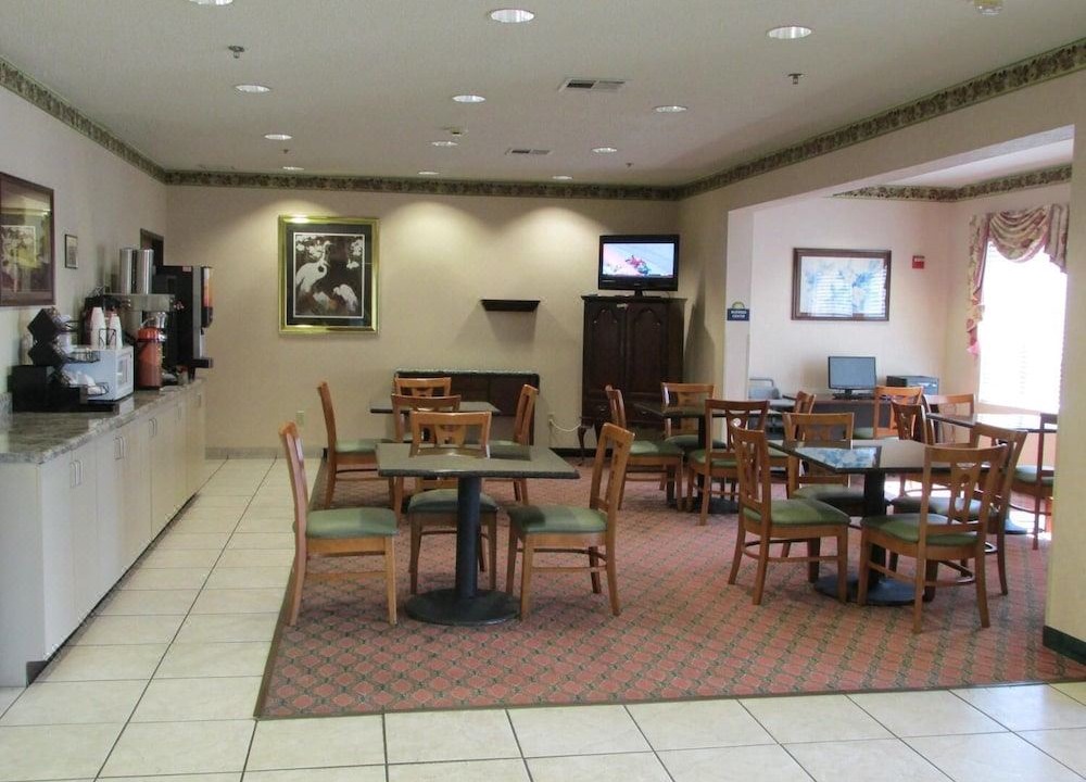 Photo of Livingroom in Jefferson City