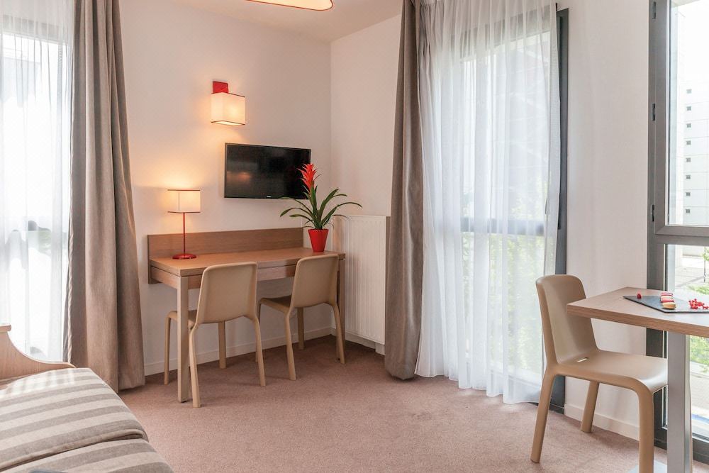 Photo of Livingroom in Saint-Serge