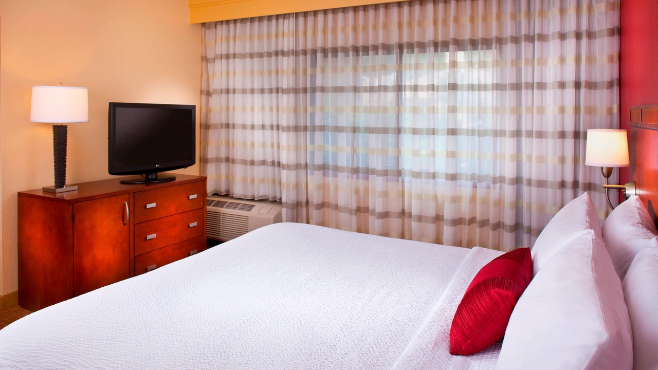 Photo of Bedroom in Highlands - Perkins