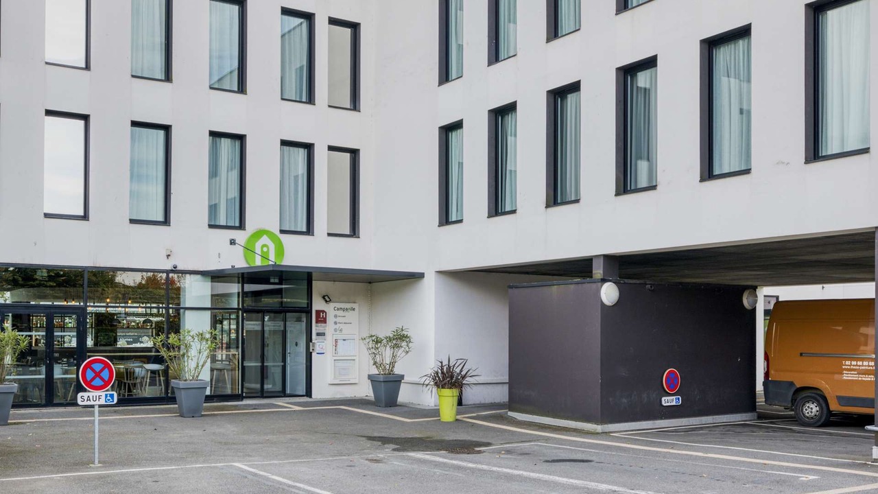 Photo of Buildings in Saint-Jacques-de-la-Lande