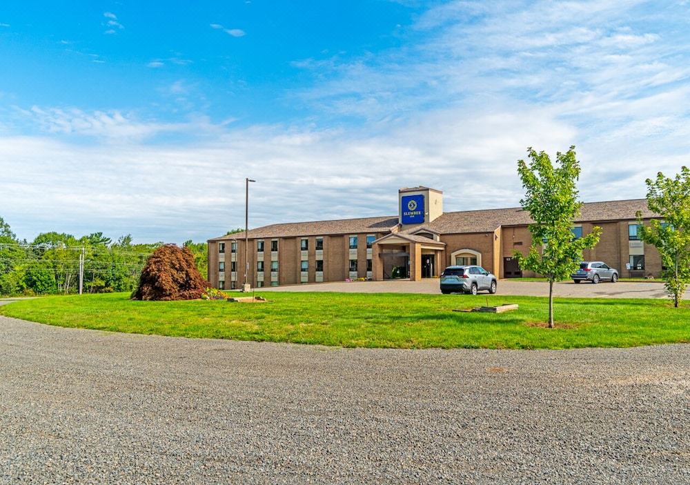 Photo of Buildings in New Minas