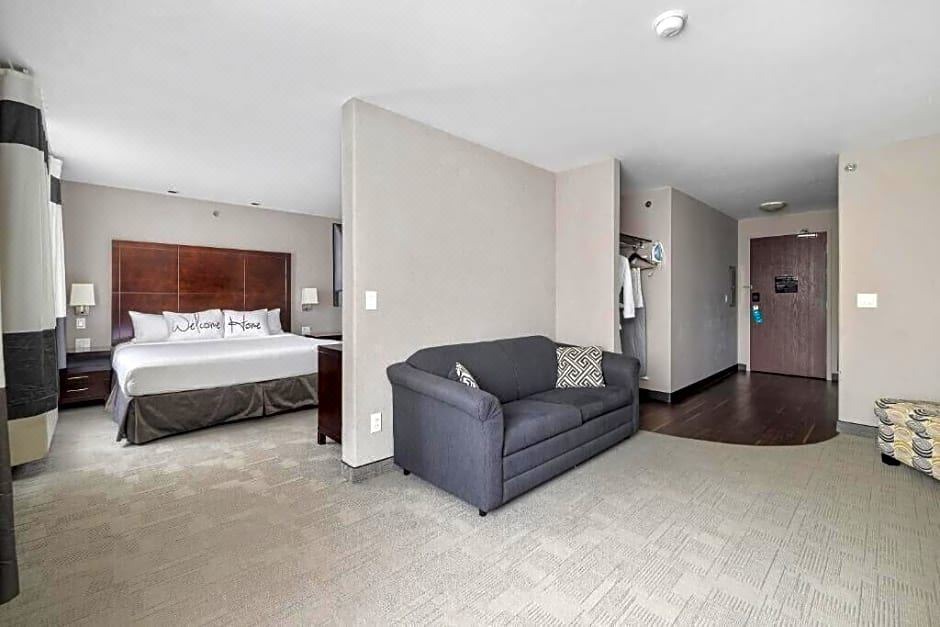 Photo of Livingroom in Yorkton