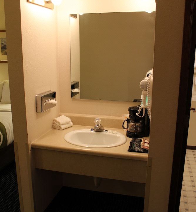 Photo of Bathroom in Goldendale
