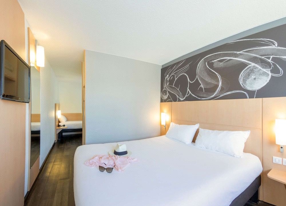 Photo of Bedroom in Aiguerelles