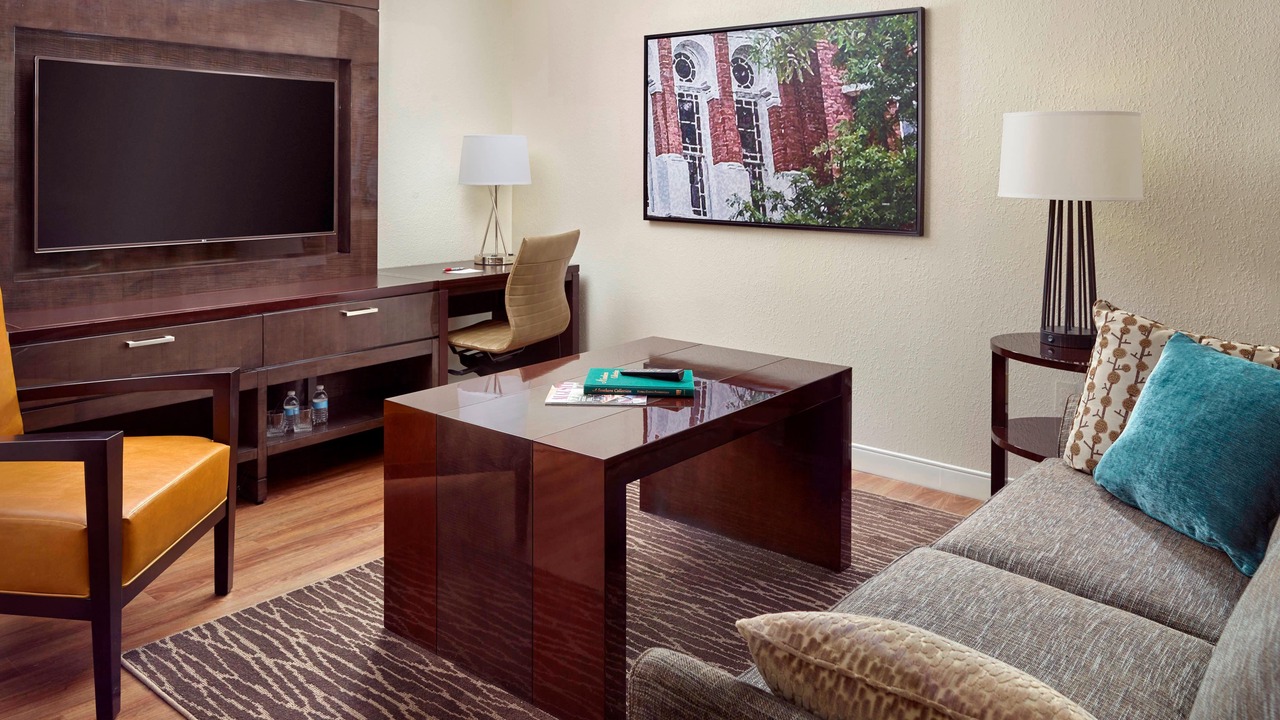 Photo of Livingroom in Downtown