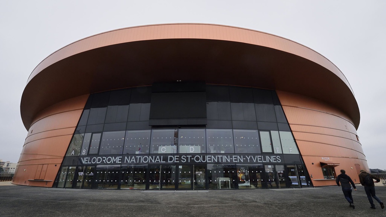 Photo of Buildings in Maurepas